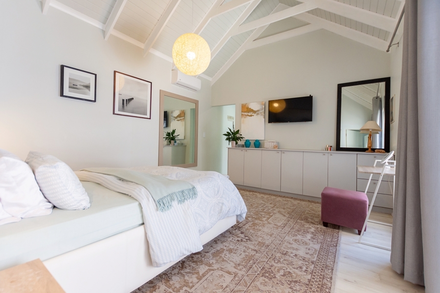 5 Bedroom Property for Sale in Port Owen Western Cape